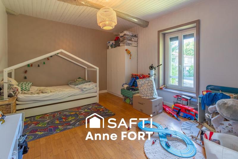 Maison - 150 m² - 5 pièces