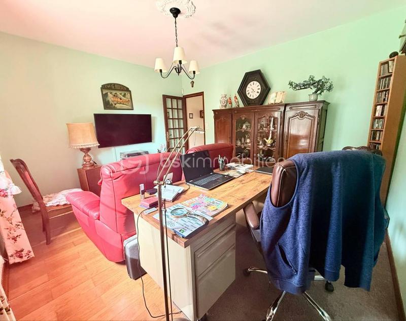 Maison - 121 m² - 6 pièces