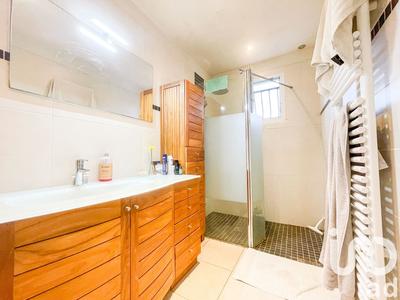 Maison - 127 m² - 5 pièces