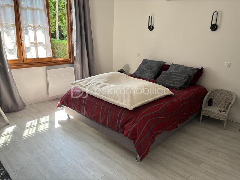 Maison traditionnelle - 110 m² - 5 pièces