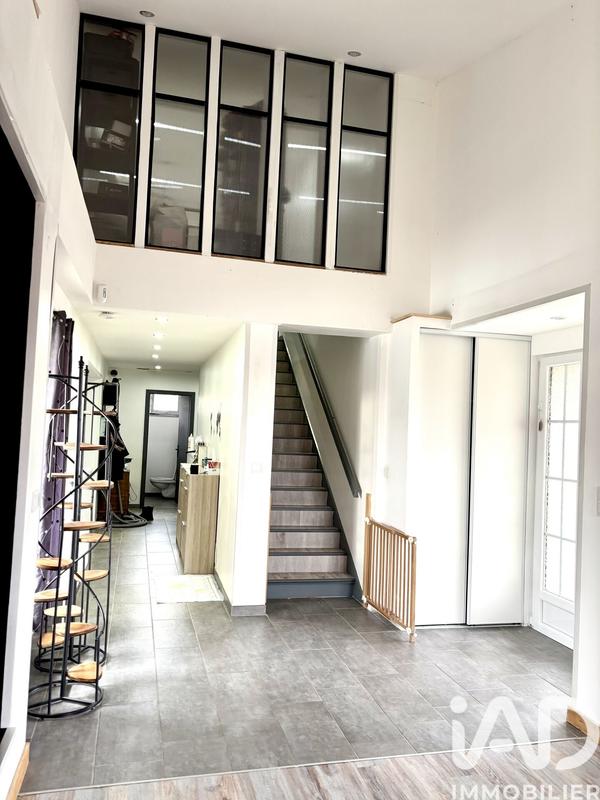 Maison - 188 m² - 5 pièces