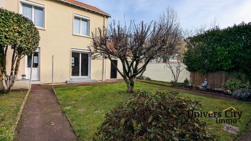 Maison - 74 m² - 4 pièces