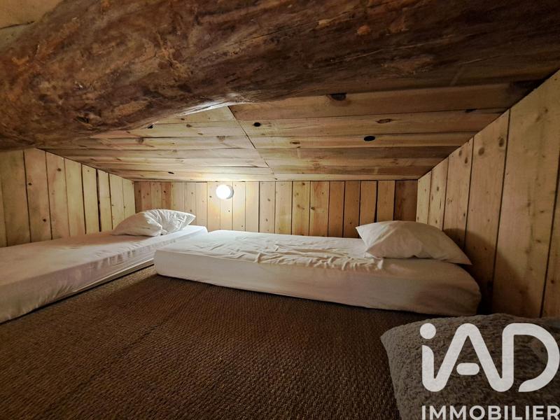 Maison - 500 m² - 12 pièces