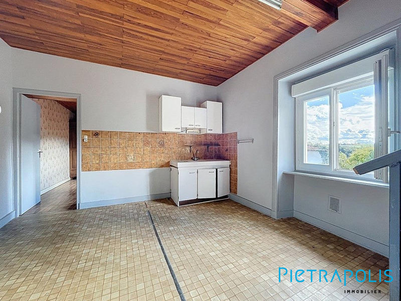 Maison - 176 m² - 6 pièces