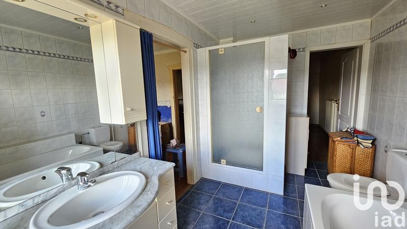 Maison - 111 m² - 5 pièces