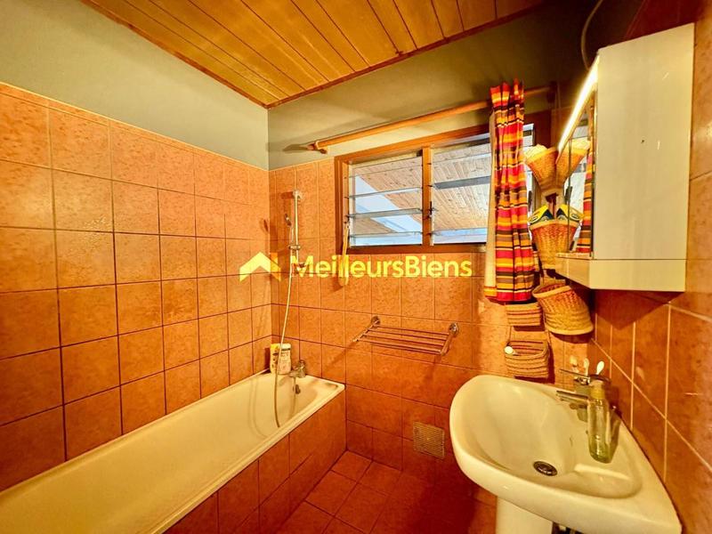 Maison - 110 m² - 6 pièces