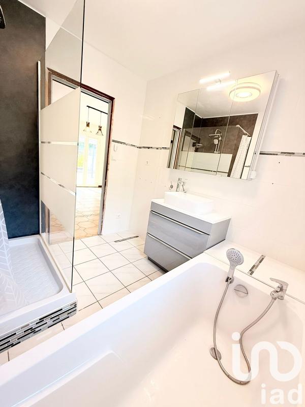 Maison - 115 m² - 5 pièces