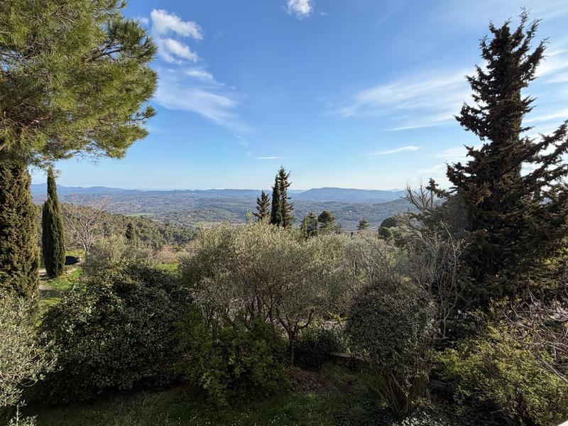 Maison - 107 m² - 4 pièces