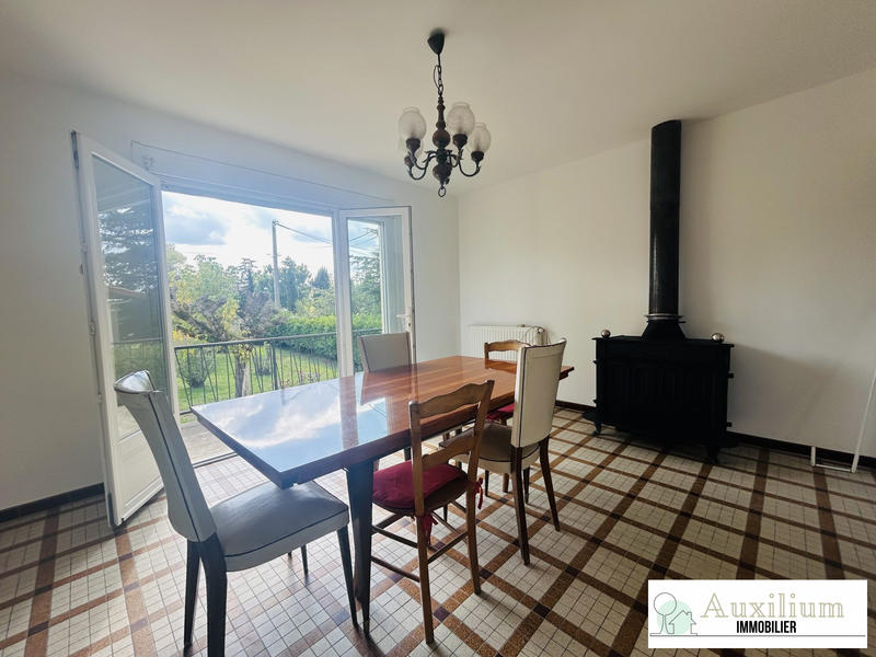 Maison - 85 m² - 5 pièces