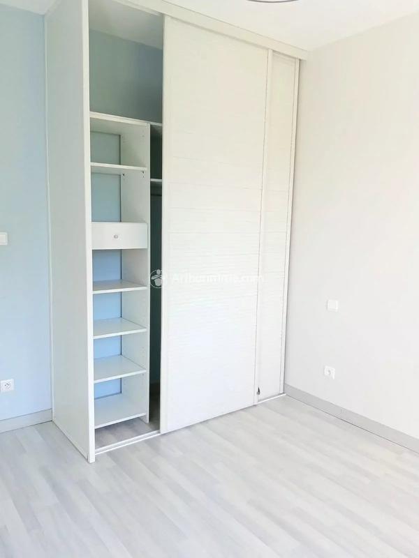 Maison - 137 m² - 5 pièces