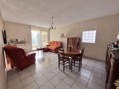 Appartement - 86 m² - 4 pièces