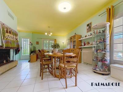 Maison de ville - 111 m² - 4 pièces