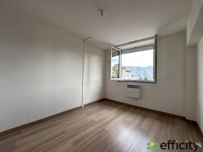 Appartement - 108 m² - 3 pièces