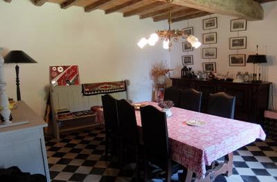 Maison - 210 m² - 6 pièces