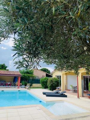 Maison - 190 m² - 5 pièces