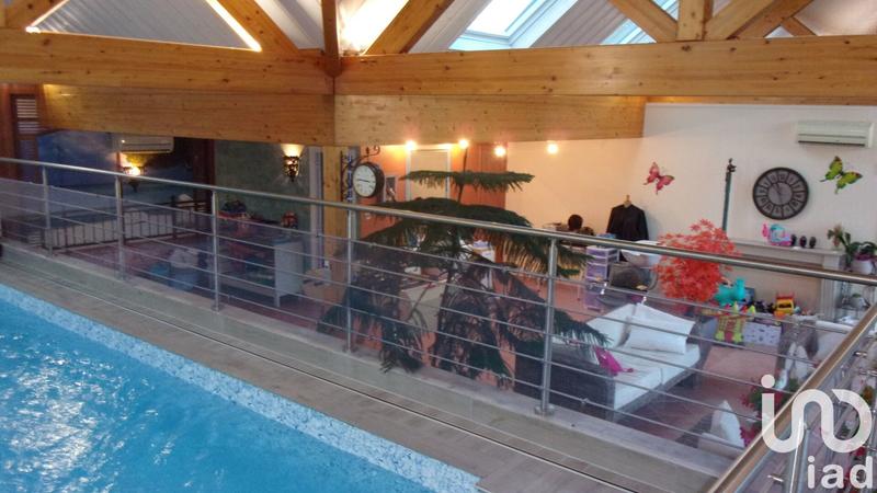 Maison - 400 m² - 10 pièces