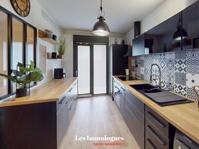 Maison - 107 m² - 6 pièces
