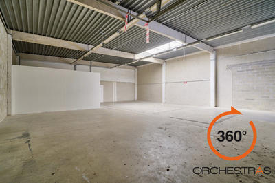 Local d'activités - 385 m²