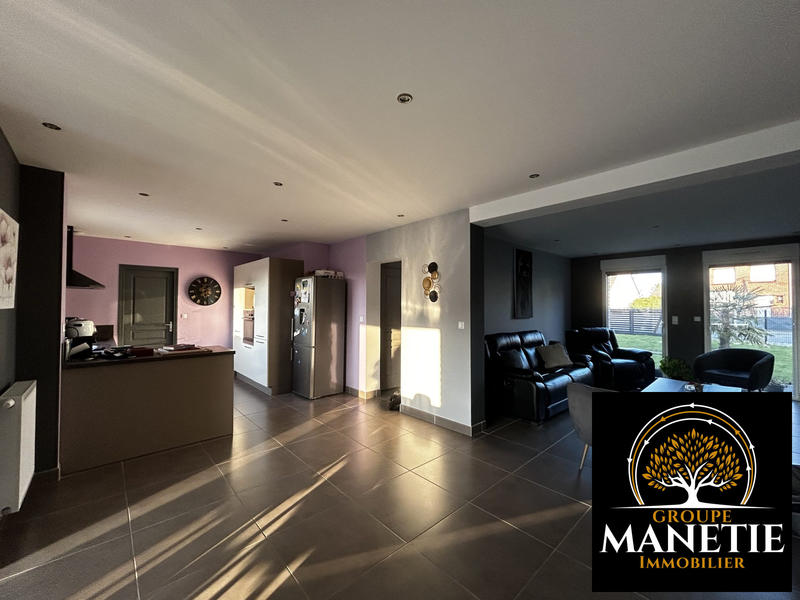 Maison contemporaine - 121 m² - 6 pièces