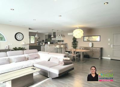 Villa - 149 m² - 5 pièces