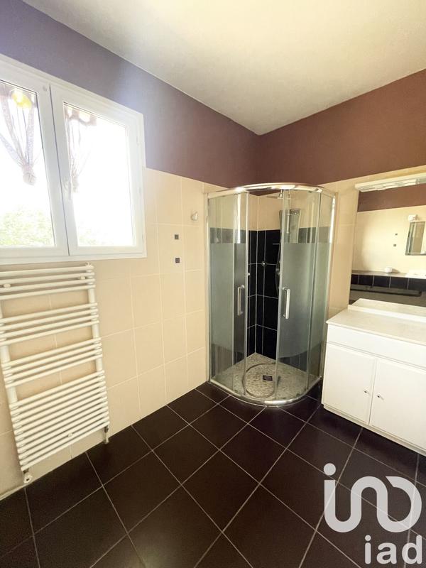 Maison - 190 m² - 9 pièces