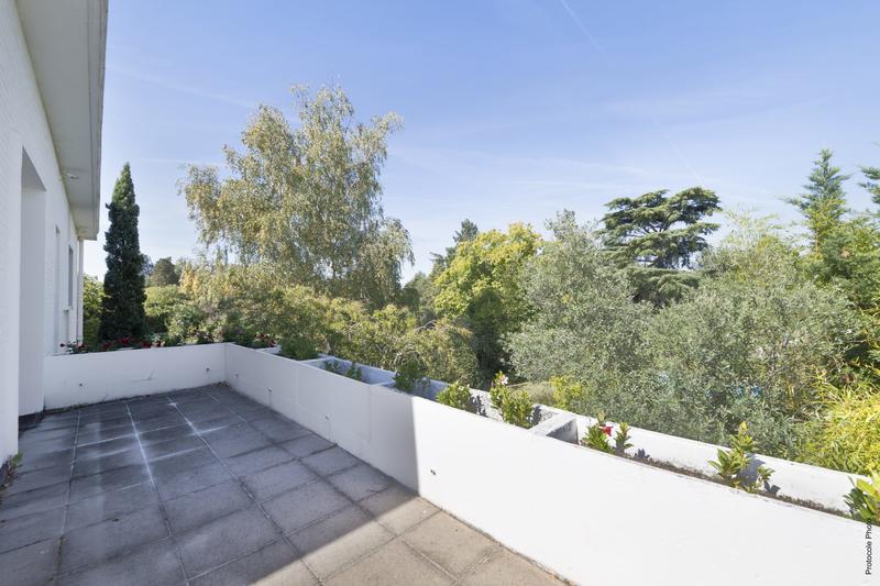 Villa - 270 m² - 7 pièces