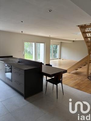 Maison - 142 m² - 5 pièces
