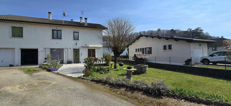 Appartement - 89 m² - 4 pièces