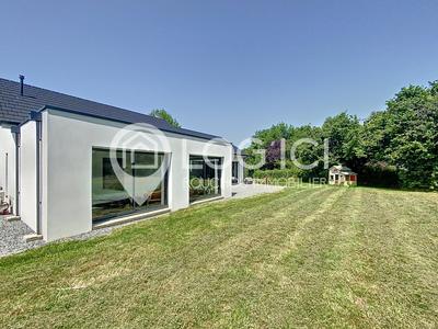 Maison contemporaine - 144 m² - 6 pièces