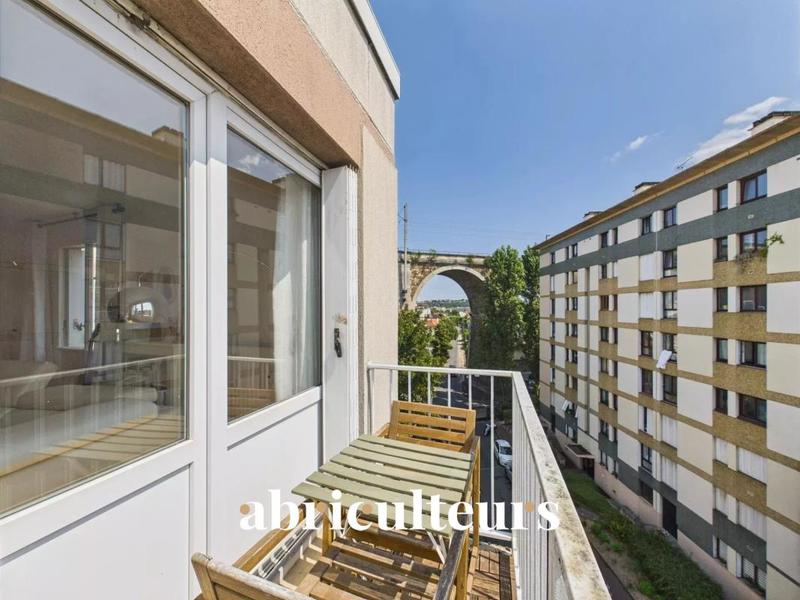 Appartement - 80 m² - 3 pièces