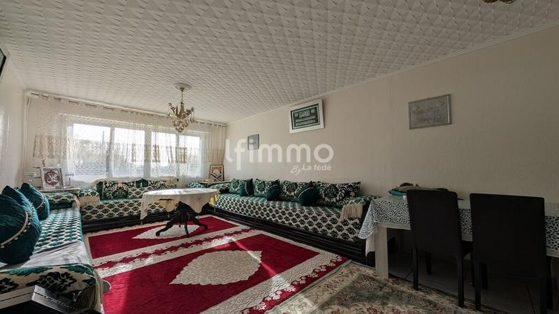 Maison - 121 m² - 5 pièces