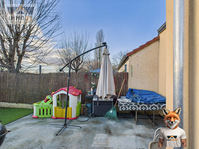 Maison - 94 m² - 4 pièces