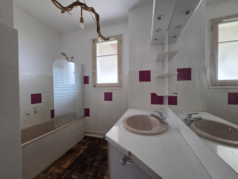 Maison - 144 m² - 6 pièces