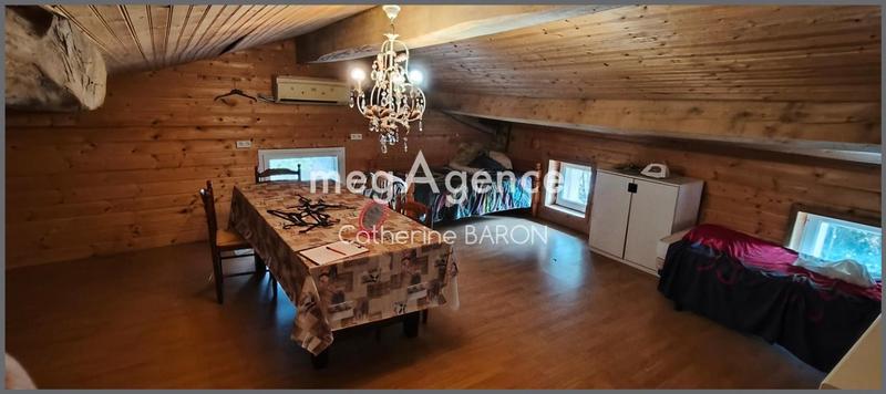 Maison - 147 m² - 7 pièces