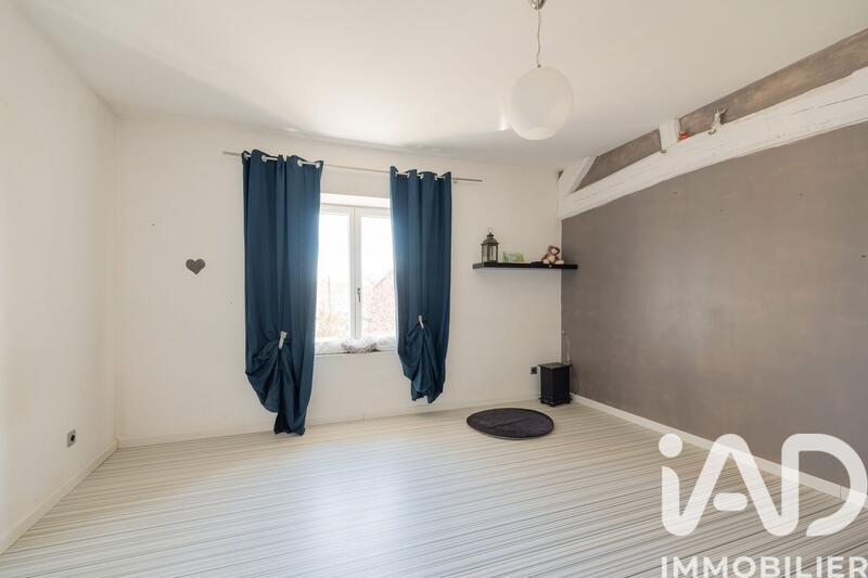 Maison - 197 m² - 6 pièces