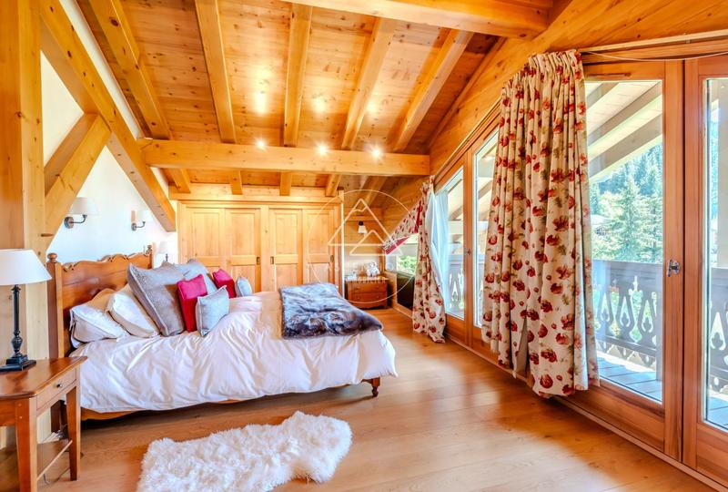 Châlet - 176 m² - 6 pièces