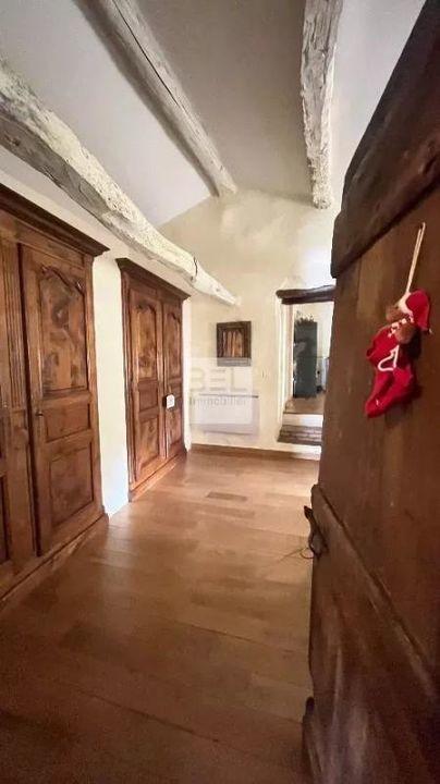 Gîte - 500 m² - 22 pièces