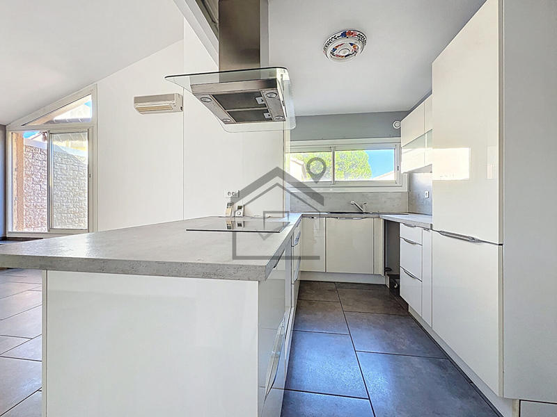 Appartement - 71 m² - 4 pièces