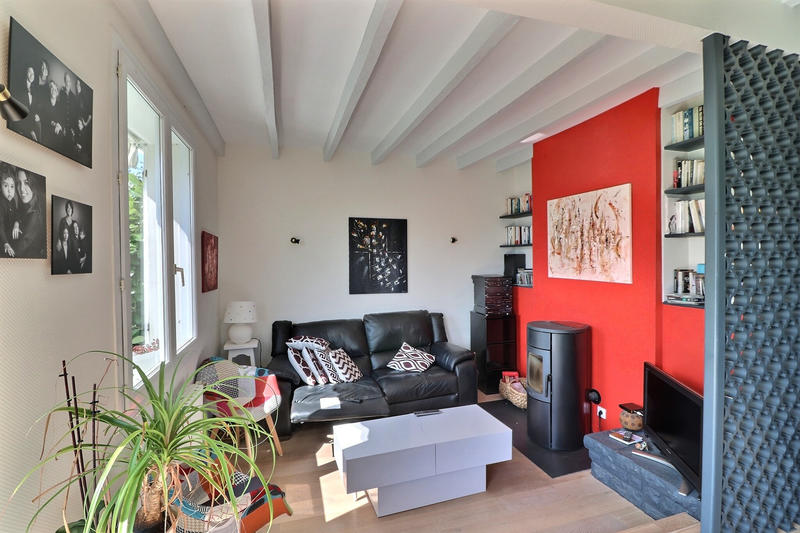 Propriété - 220 m² - 8 pièces