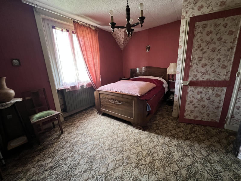 Maison - 121 m² - 5 pièces