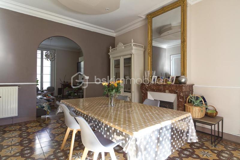 Maison de ville - 157 m² - 7 pièces