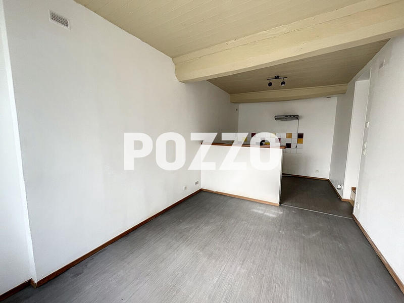 Immeuble - 7 pièces