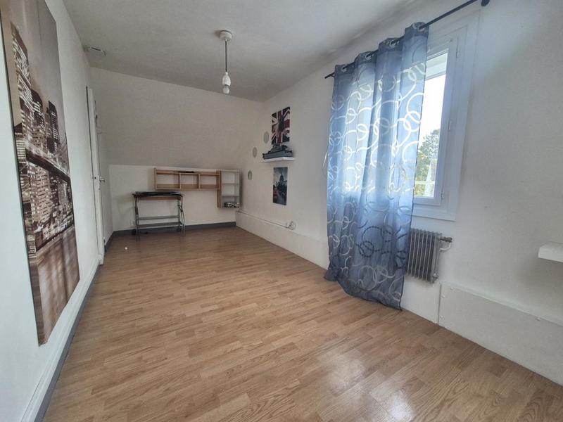 Pavillon - 98 m² - 6 pièces