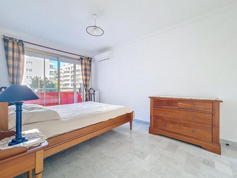 Appartement - 84 m² - 3 pièces