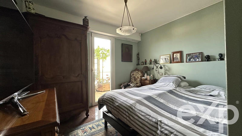 Appartement - 175 m² - 5 pièces