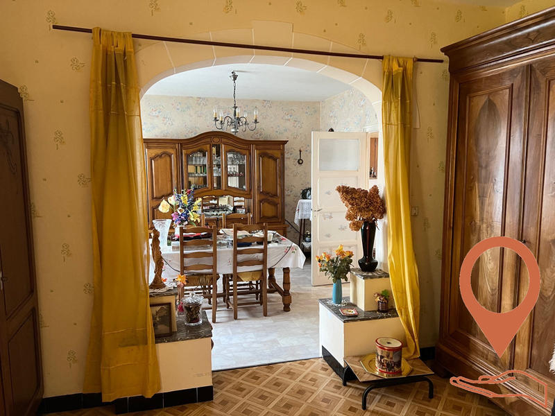 Maison ancienne - 141 m² - 9 pièces