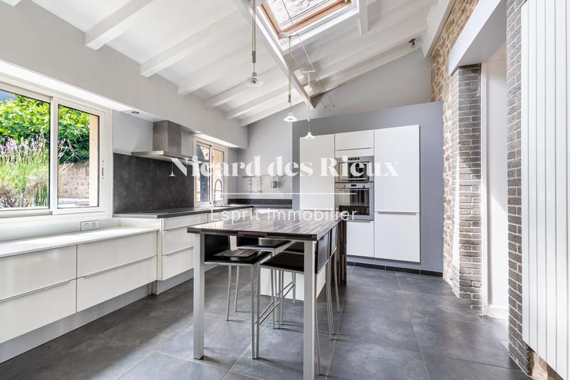 Maison ancienne - 168 m² - 7 pièces