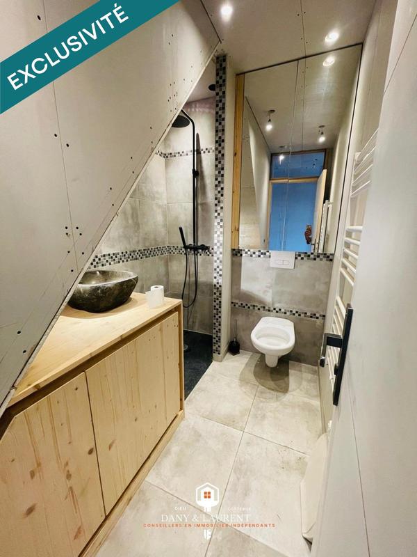 Maison - 143 m² - 8 pièces