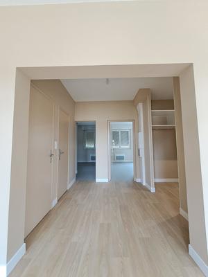 Appartement - 97 m² - 4 pièces