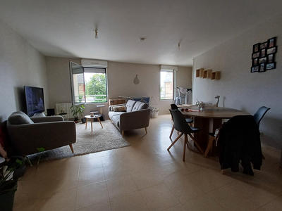 Appartement - 86 m² - 4 pièces